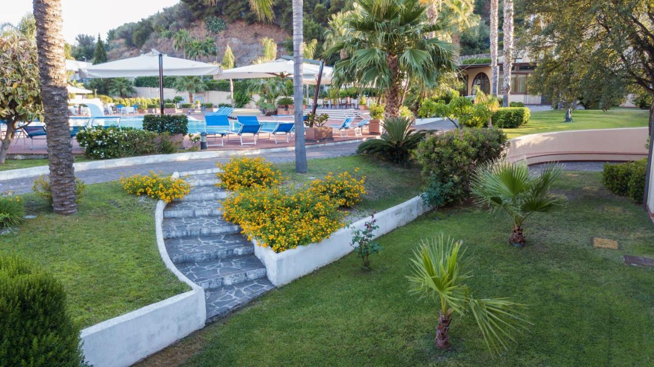 Hotel Aktea Lipari  Luaran gambar