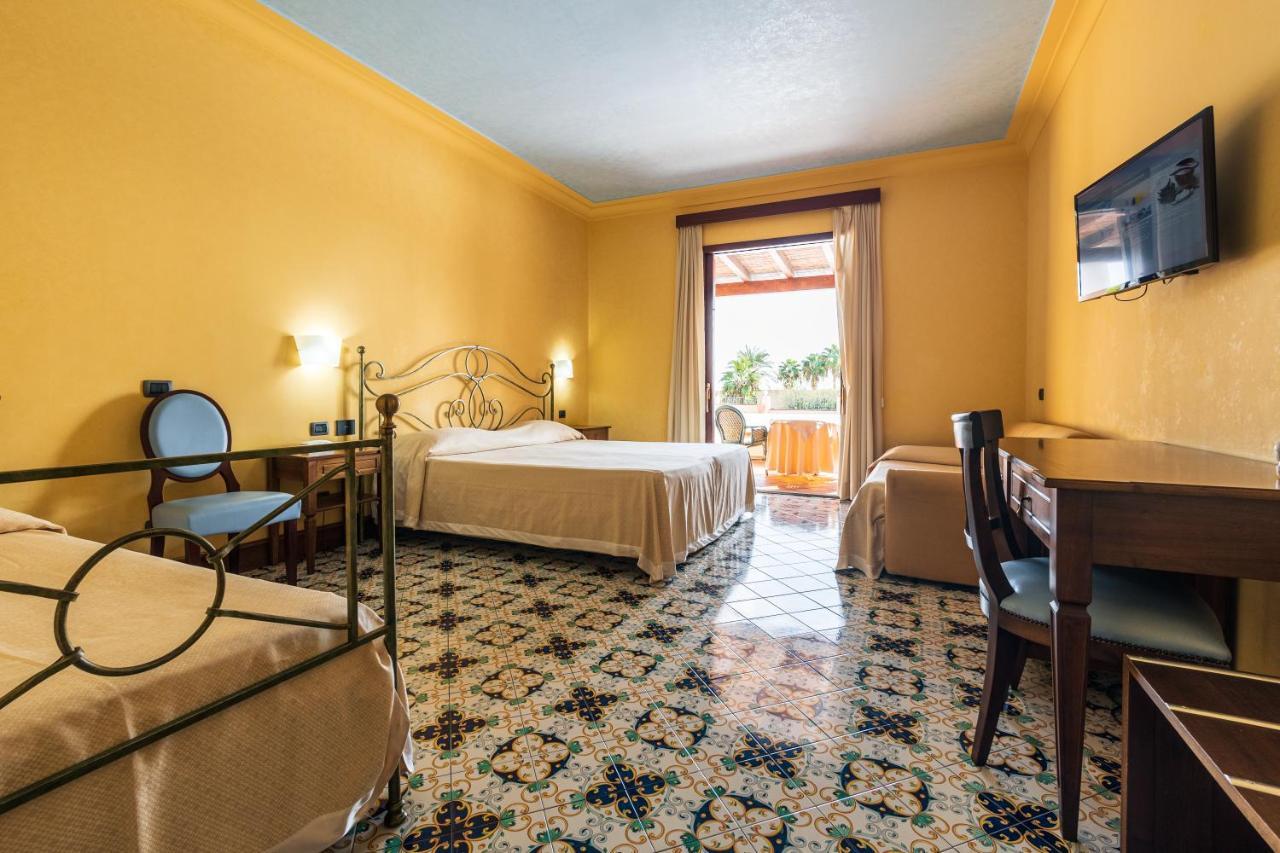 Hotel Aktea Lipari  Luaran gambar