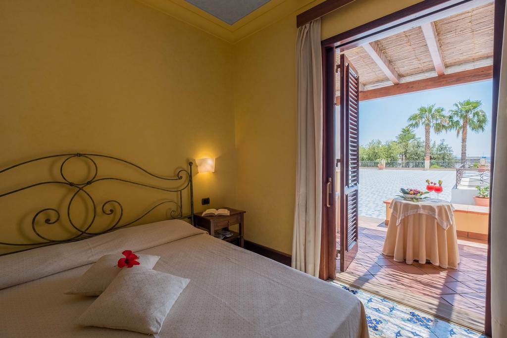 Hotel Aktea Lipari  Luaran gambar